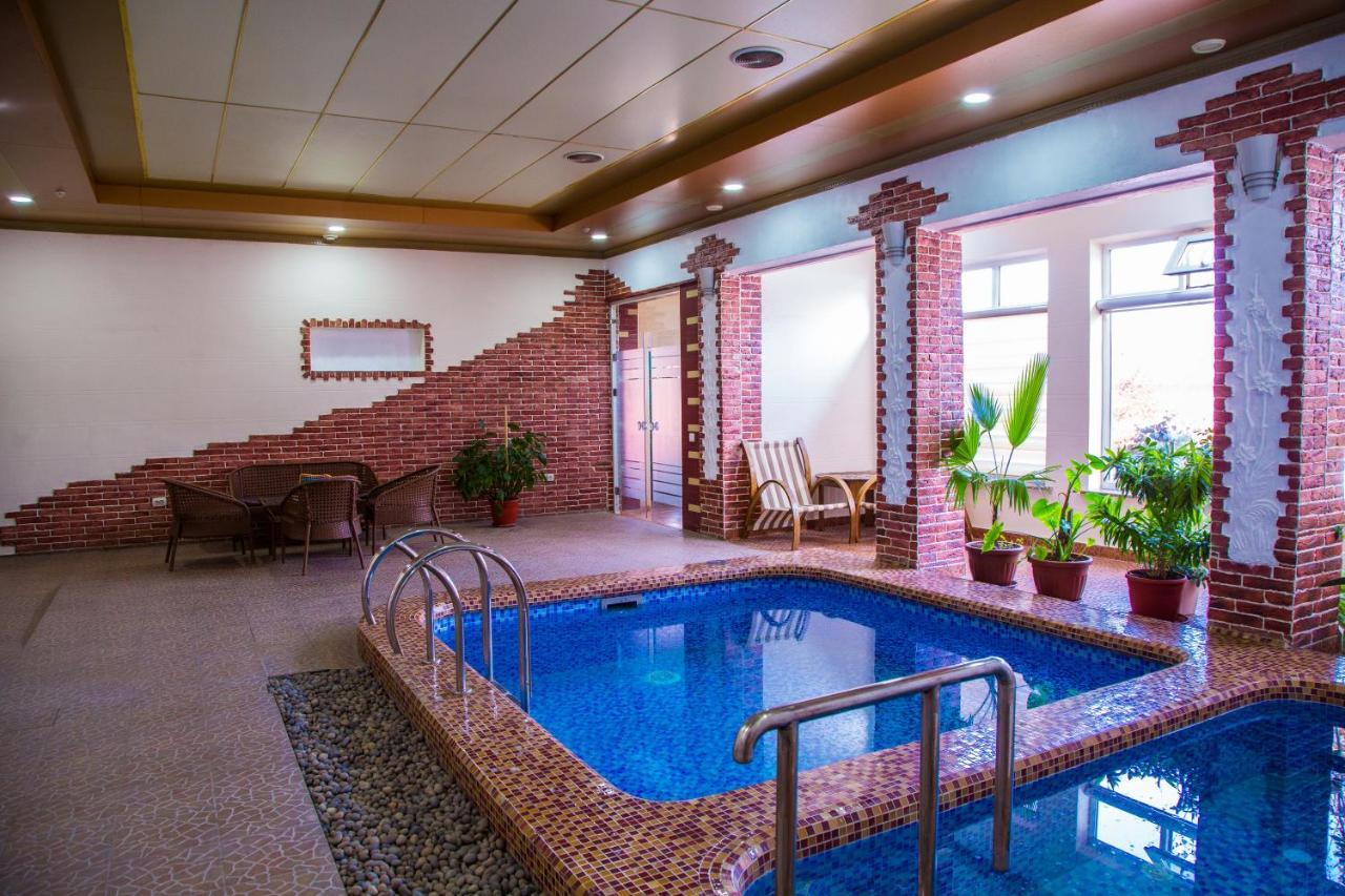 Hotel Grace Garden Kum Extérieur photo